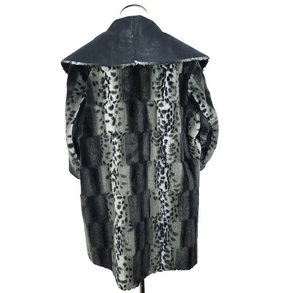 CHI by Falchi Faux Suede Faux Fur Reversible Leopard Print Coat, Size Large - Picture 5 of 16